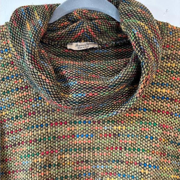 Beyond Capri Made In Italy One Size Poncho Style Top - Picture 4 of 10